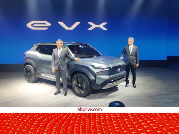 Maruti Suzuki Electric SUV EVX: मारुति ने अपनी पहली इलेक्ट्रिक कॉसेप्ट कारSUV EVX के साथ छलांग लगते हुए, Expo में धमाके दर एंट्री कर दी. कंपनी इस इलेक्ट्रिक SUV को 2025 तक भारतीय सड़कों पर उतरेगी