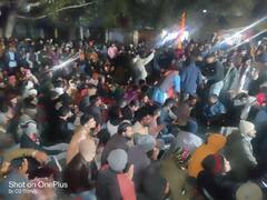 करणी सेना के आंदोलन से प्रभावित दलित युवा, 340 km का सफर पैदल तय कर रतलाम से पहुंचा भोपाल