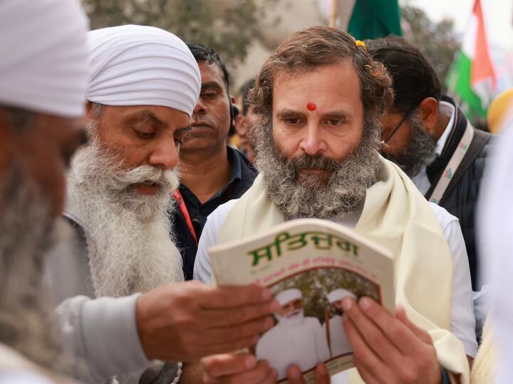 বৃহস্পতিবার পাঞ্জাবে ভারত জোড়ো যাত্রার দ্বিতীয় দিন। এদিন লুধিয়ানা থেকে পদযাত্রা শুরু হয়। এদিন দুপুরে একটি জনসভাও হয়।