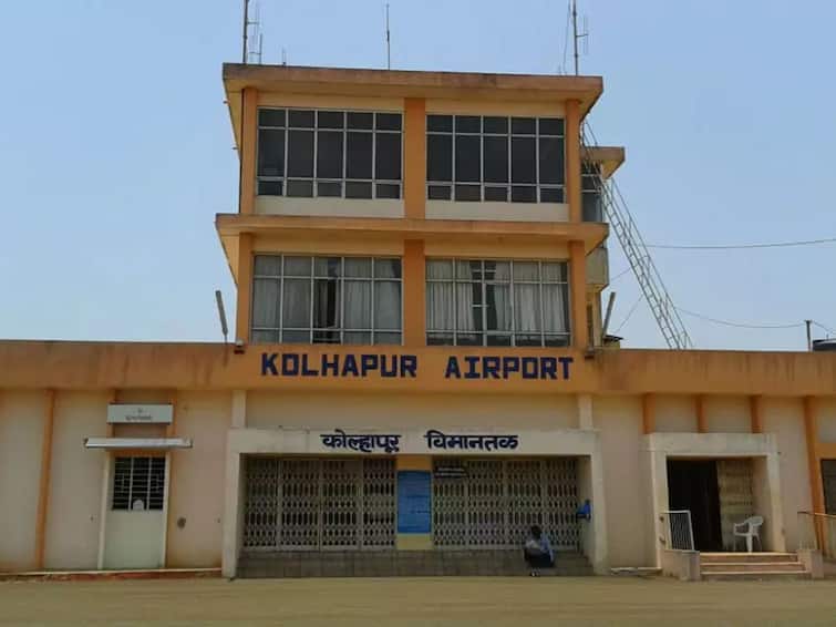 kolhapur airport Flight service on Kolhapur Bangalore route will start from 13 Jan Kolhapur Airport : कोल्हापूर-बंगळूर मार्गावर उद्यापासून विमानसेवा; दक्षिण भारतासह परदेशात जाणाऱ्या प्रवाशांची मोठी सोय होणार