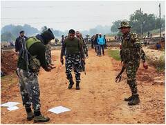 छत्तीसगढ़ में नक्सलियों ने CRPF कमांडो दल पर की गोलीबारी, बाल-बाल बचे जवान