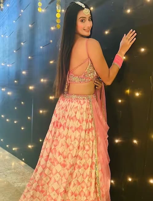 શ્વેતા મહારા ઉત્તરાખંડના પિથોરાગઢના ગંગોલીહાટની રહેવાસી છે.