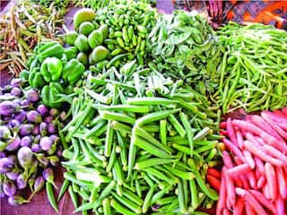 vegetable price list for 12th january 2023 in koyambedu market chennai Vegetable Price List: கரும்பு கட்டு இவ்வளவா..? பொங்கல் பண்டிகையால் எகிறும் காய்கறி விலை.. இன்றைய நிலவரம்!