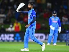 IND Vs SL 2nd ODI: Hardik Pandya's Conversation 'Asking Water' Caught On Stump Mic, Video Goes Viral
