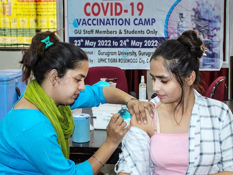 Govt Panel Recommends Authorisation Of Coronavirus Vaccine Covovax As Booster Dose For Adults Govt Panel Recommends Market Authorisation Of SII's Covovax As Booster Dose For Adults: Report