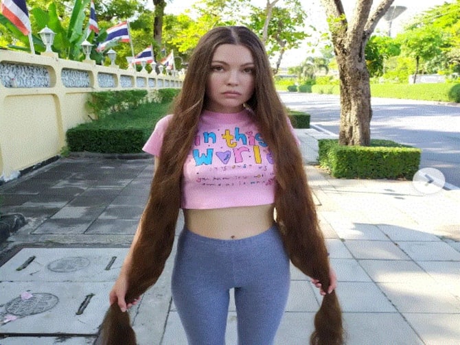 Meet The Real Life Rapunzel From Russia With Hair Close To 5 Feet Meet The Real Life Rapunzel From Russia With Hair Close To 5 Feet