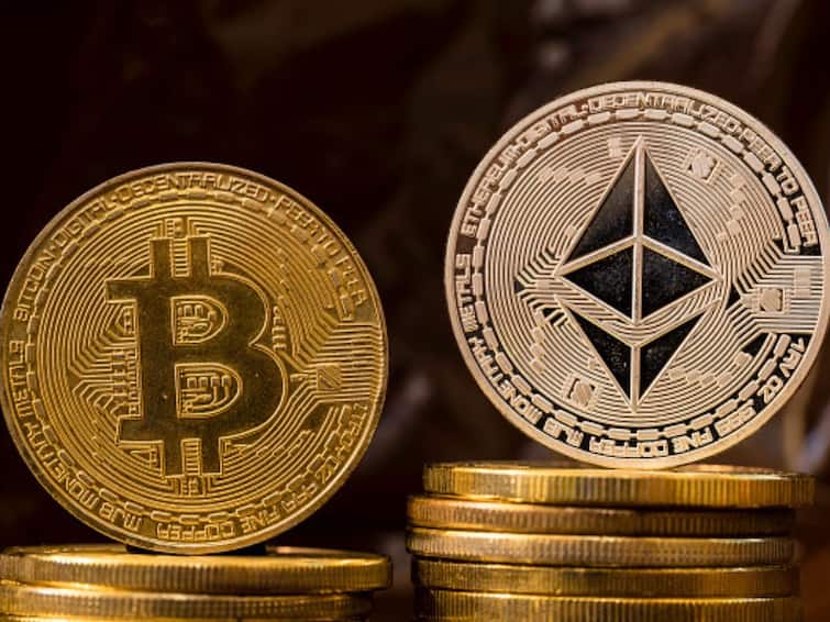 Cryptocurrency Rate Today are showing decline in almost every crypto token know latest rates Cryptocurrency Rate: बिटकॉइन, इथेरियम सहित ज्यादातर क्रिप्टोकरेंसी में गिरावट, जानें आज के लेटेस्ट रेट्स