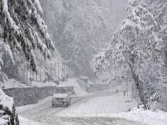 Jammu Kashmir : ராணுவ வாகனம் பள்ளத்தாக்கில் கவிழ்ந்து விபத்து.. 3 ராணுவ வீரர்கள் உயிரிழந்த சோகம்...