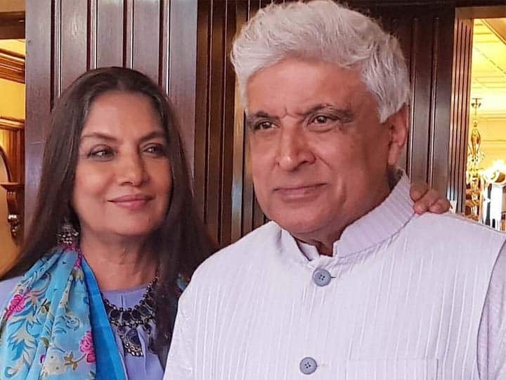 'शोला जो भड़के' पर क्या खूब नाचे उर्मिला मातोंडकर और Javed Akhtar, शबाना आज़मी ने लूट ली महफिल Javed Akhtar Shabana Azmi Urmila Matondkar dance on Shola Joh Bhadke song video viral watch here 'शोला जो भड़के' पर क्या खूब नाचे उर्मिला मातोंडकर और Javed Akhtar, शबाना आज़मी ने लूट ली महफिल