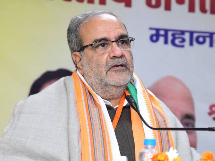 UP Politics: यूपी में फिर साथ आ रहे हैं ओम प्रकाश राजभर और BJP, भूपेंद्र चौधरी के इस बयान से लगी मुहर! BJP and Om prakash rajbhar alliance in UP before lok Sabha Elections UP BJP Chief Bhupendra Chaudhary statement UP Politics: यूपी में फिर साथ आ रहे हैं ओम प्रकाश राजभर और BJP, भूपेंद्र चौधरी के इस बयान से लगी मुहर!