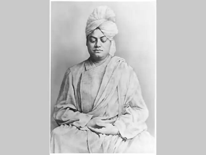 কাজ সম্পর্কে বিবেকানন্দর বার্তা, “সারাদিন চলার পথে যদি কোনো সমস্যার সম্মুখীন না হও, তাহলে বুঝবে তুমি ভুল পথে চলেছ।”