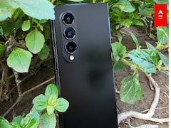 Bill Gates Uses This Samsung Flagship As His Everyday Smartphone