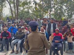 बुलंदशहर: इस IPS अधिकारी ने महिलाओं को दिया नंबर, कहा- अगर...