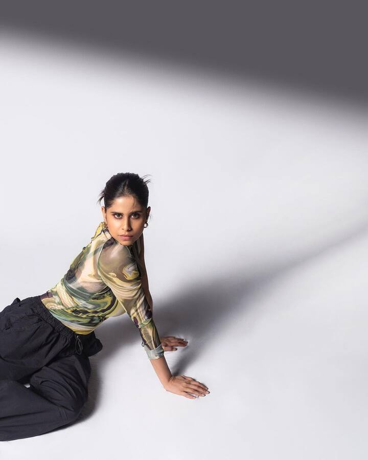 आता देखील सई ताम्हणकर हिने काही फोटो शेअर केले आहेत. (फोटो सौजन्य :saietamhankar/इंस्टाग्राम)
