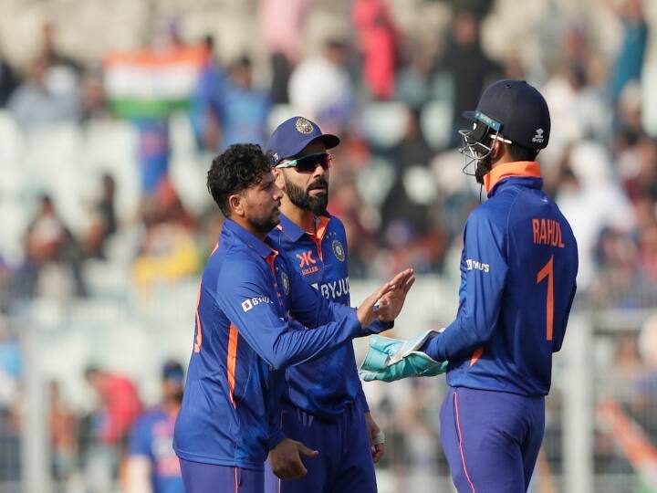 ind vs sl if Yuzvendra Chahal fit for 3rd odi then kuldeep yadav likely to out team india IND vs SL: युजवेंद्र चहल अगर तीसरे वनडे में हुए फिट, तो कुलदीप यादव के साथ हो जाएगा बांग्लादेश वाला खेल!