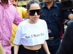 Uorfi Javed: महिला आयोग की हेड रूपाली चाकणकर से मिलने इस लुक में पहुंची उर्फी जावेद, टीशर्ट पर लिखी बात ने खींचा सभी का ध्यान