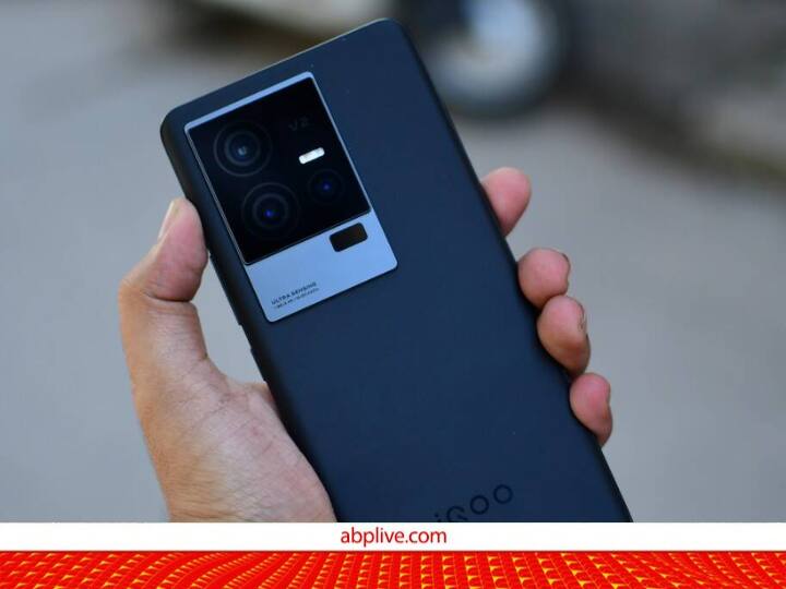 IQOO 11 5G first sale get discount of 9000 on first sale here is how शुरू हुई IQOO 11 5G की सेल, पहले दिन ही मिल रहा 9,000 का डिस्काउंट 