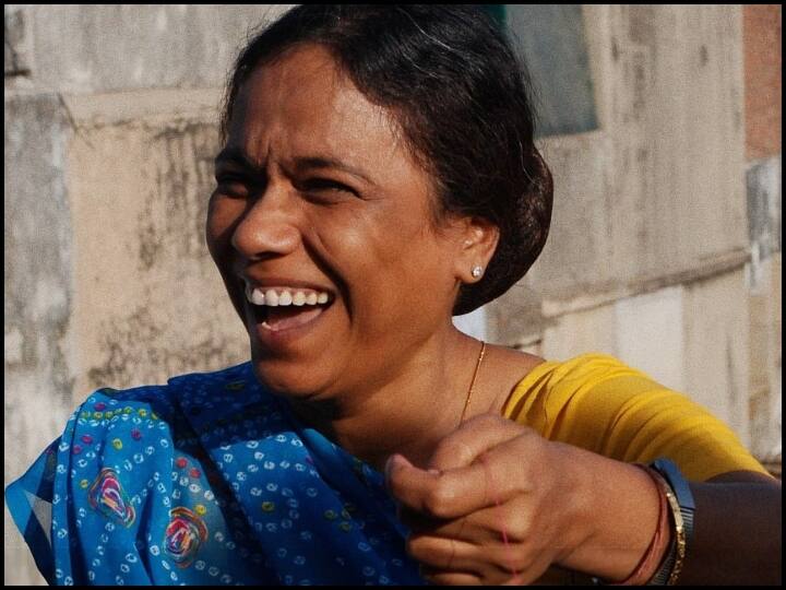 सीमा ने एक इंटरव्यू में बताया था कि इस सीन की शूटिंग के बाद फिल्म की पूरी यूनिट रोने लगी थी. वहीं, खुद सीमा ने दो दिन तक खाना नहीं खाया था. बता दें कि असल जिंदगी में फूलन ने भी इस घटना के बाद दो दिन तक खाने को हाथ नहीं लगाया था.