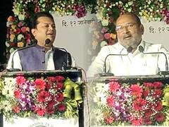 सांगलीत राजकीय जुगलबंदी, संजयकाकांचा अमित देशमुखांना भाजपत येण्याचा आग्रह; देशमुख म्हणाले, मला बोलवणाऱ्यांनीच स्वगृही यावं!