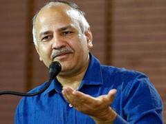 एलजी पर फिर बरसे मनीष सिसोदिया, कहा - 'गरीब बच्चों के भविष्य से न करें खिलवाड़' 