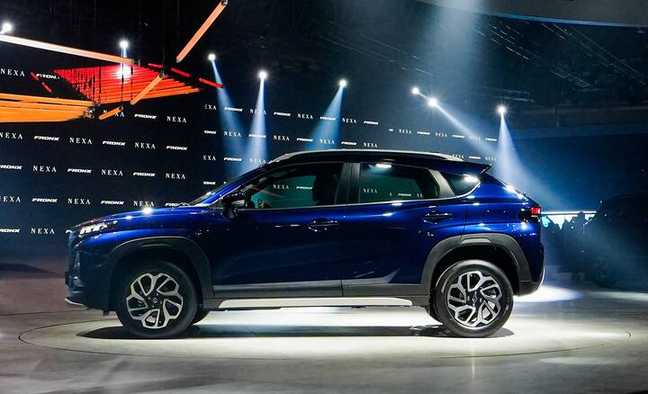 মারুতি বালেনোর উপর ভিত্তি করে তৈরি করা হয়েছে ফ্রনএক্স নামের ক্রসওভার। যা দেখতে একেবারে মারুতি গ্র্যান্ড ভিটারার মতো।