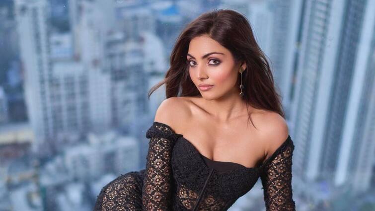 Divita Rai: Divita Rai is representing India at Miss Universe 2022, Know more about this girl Divita Rai: মিস ইউনিভার্স খেতাবের লড়বেন ভারতীয় কন্যা, কে এই দিভিতা রাই?