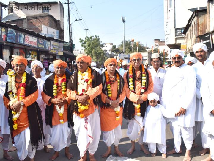 यात्रेचे प्रमुख मानकरी असलेले हिरेहब्बू (सौजन्य : चेतन लिगाडे)