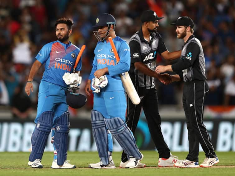 India vs New Zealand R Sridhar Reveals Rishabh Pant MS Dhoni Conversation Ahead Of 2019 ODI WC Semifinal 'Don't Want To Miss My Last...': R Sridhar Reveals Pant-Dhoni Conversation Ahead Of 2019 WC Semi-final