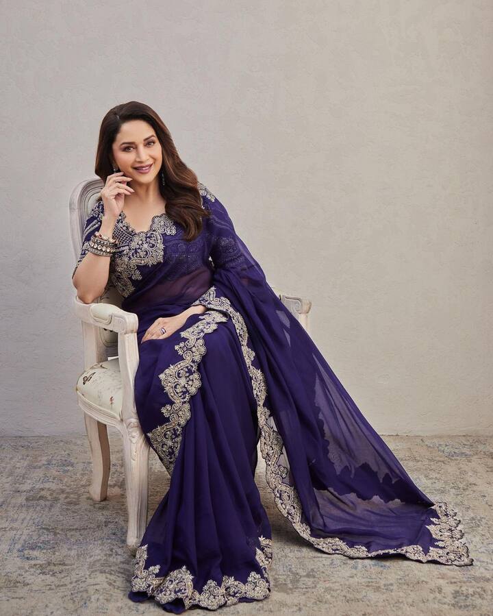 त्याचबरोबर माधुरी अनेकदा तिच्या लूकमुळे चर्चेत असते. आता पुन्हा एकदा माधुरीचा लेटेस्ट लूक चांगलाच व्हायरल होत आहे.(फोटो सौजन्य :madhuridixitnene/इंस्टाग्राम )
