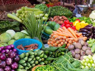 vegetable price list for 13th january 2023 in koyambedu market chennai Vegetable Price List: நெருங்கும் பொங்கல்.. உச்சத்தை தொட்டு நிற்கும் காய்கறிகள் விலை..! கவலையில் மக்கள்..!