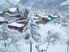 Snowfall 2023: કેદારનાથથી લઇ કાશ્મીર સુધી છવાઈ બરફની ચાદર, સુંદર દ્રશ્યો જોઈ પ્રવાસીઓમાં ખુશીનો માહોલ