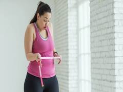 Weight Gain Sign: जब बढ़ जाता है जरूरत से ज्यादा वेट तो बॉडी ऐसे करती है इंडिकेट, ये साइन दिखते ही घटा लें अपना वजन