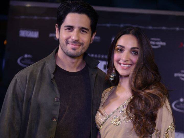 Mission Majnu Starred Sidharth malhotra reacts on kiara advani spying read here Sid-Kiara: क्या कियारा आडवाणी की जासूसी करेंगे सिद्धार्थ मल्होत्रा? 'मिशन मजनू' एक्टर ने दिया हैरान करने वाला जवाब