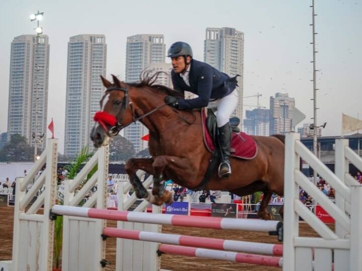 Randeep Hooda Reportely Hospitalised after fainting while horse riding Randeep Hooda: షూటింగ్‌లో గాయం - ఆస్పత్రికి బాలీవుడ్ హీరో!