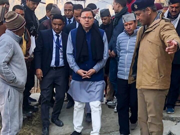 Joshimath Sinking CM Pushkar Singh Dhami Said 90 Families Shifted and 760 House Marked Joshimath Sinking: 'जोशीमठ से 90 परिवार हुए शिफ्ट, 760 दरारों वाले मकान हुए चिन्हित', CM धामी बोले- जनजीवन सामान्य