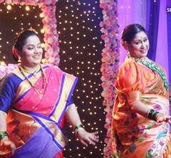 Rang Maza Vegla : ‘रंग माझा वेगळा’च्या संपूर्ण परिवाराची पारंपरिक मराठमोळ्या पोशाखाला पसंती