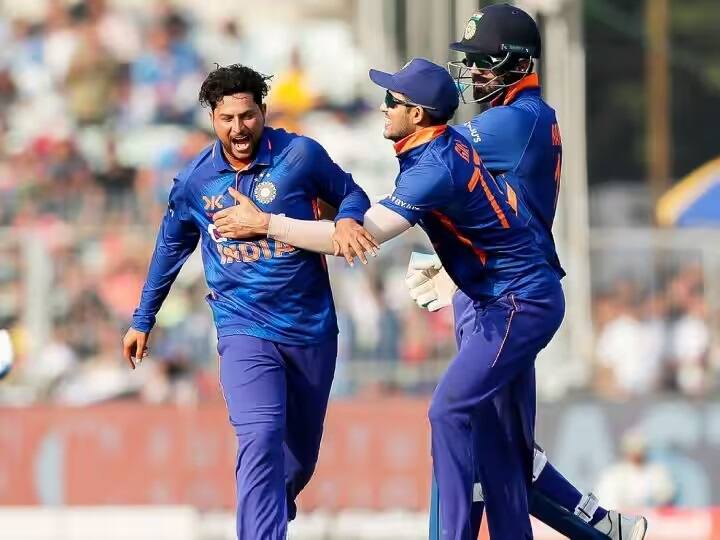 IND vs SL 2nd ODI Record: star spinner kuldeep yadav complete his 200 international wickets ODI: શ્રીલંકા વિરુદ્ધ 3 વિકેટ મેળવતા જ કુલદીપ યાદવે પોતાના નામે કર્યો આ મોટો રેકોર્ડ, જાણો વિગતે