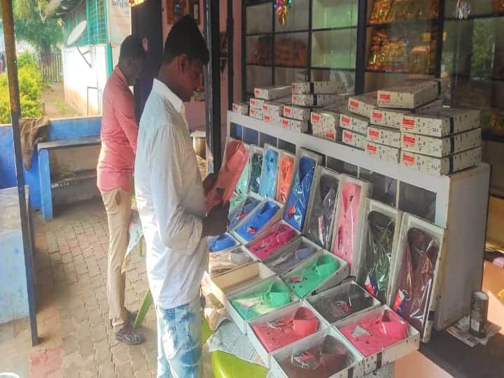 எல்லோருக்கும் இனிக்கும் பொங்கல்..  மதுரை மத்திய சிறைக்கைதிகள் தைத்த ஆடைகள் விறுவிறுப்பாக விற்பனை..