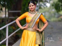 Anchor Varshini: లంగావోణీలో యాంకర్ వర్షిణి వొయ్యారాలు