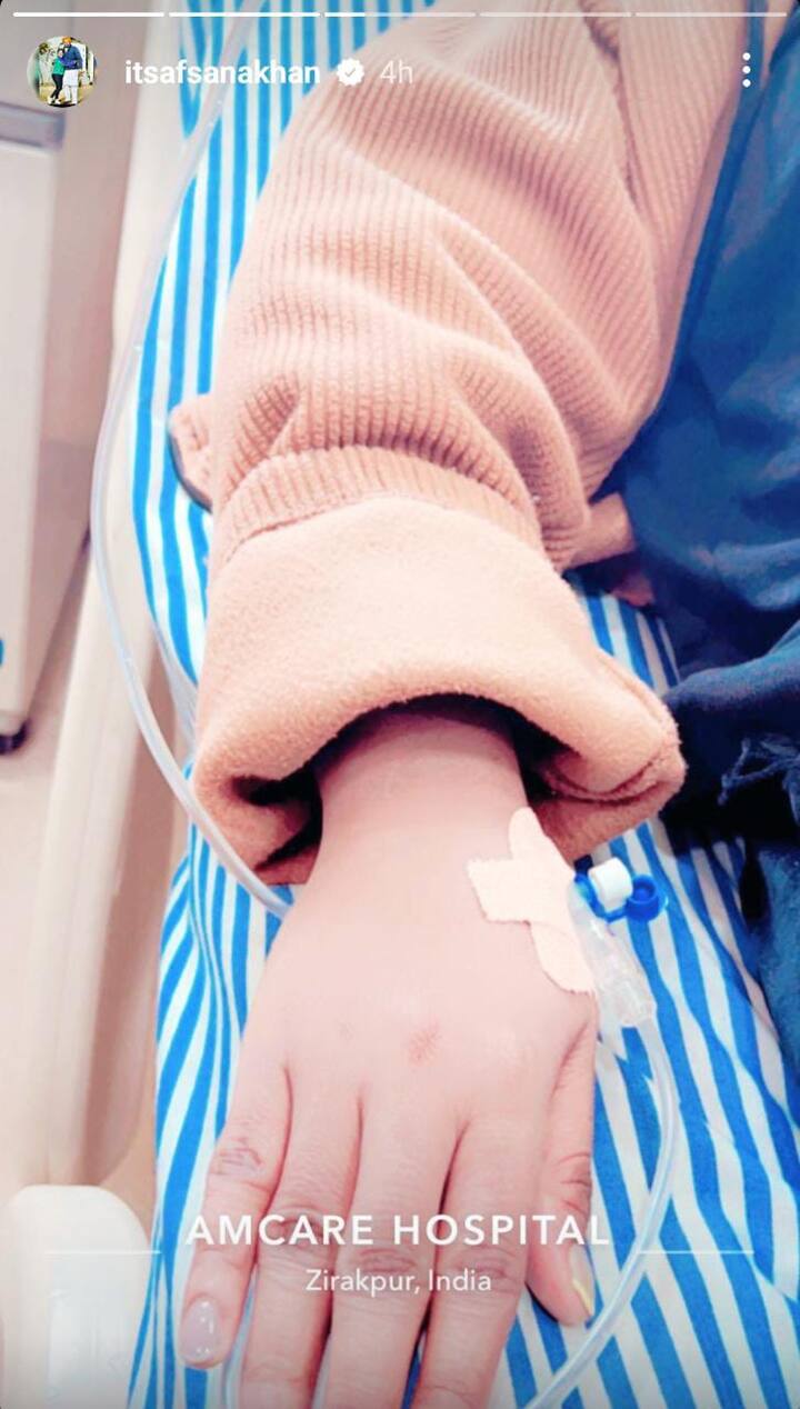 ਇਸ ਦੀਆਂ ਤਸਵੀਰਾਂ ਗਾਇਕਾ ਨੇ ਖੁਦ ਆਪਣੇ ਸੋਸ਼ਲ ਮੀਡੀਆ ਅਕਾਊਂਟ 'ਤੇ ਸ਼ੇਅਰ ਕੀਤੀਆਂ ਸੀ। ਅਫਸਾਨਾ ਨੇ ਇਹ ਤਸਵੀਰਾਂ ਆਪਣੇ ਇੰਸਟਾਗ੍ਰਾਮ ਦੀ ਸਟੋਰੀ 'ਤੇ ਸ਼ੇਅਰ ਕੀਤੀਆਂ ਹਨ।