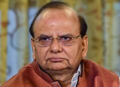 बैठक से भी नहीं निकला विवाद का हल, एलजी ने कहा - 'सीएम का बयान मामले को सियासी रंग देने का प्रयास''  