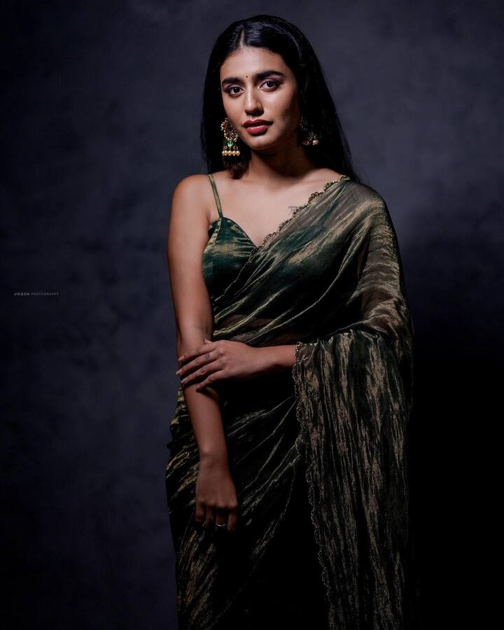 ప్రియా ప్రకాష్ వారియర్ -Image credit: Priya Prakash Varrier/Instagram