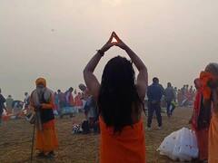 Makar Sankranti 2023: बंगाल से हरिद्वार तक मकर संक्रांति की धूम, गंगा घाट पर श्रद्धालुओं ने लगाई आस्था की डुबकी, देखिए तस्वीरें