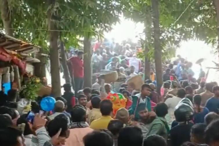 Odisha: One dead, nine injured after a stampede occurred during Makar Mela rush at Singhanath Temple in Baramba Odisha: મકરસંક્રાંતિના મેળામાં ભાગદોડ, બાળકો સહિત 12 ઇજાગ્રસ્ત, એકનું મોત