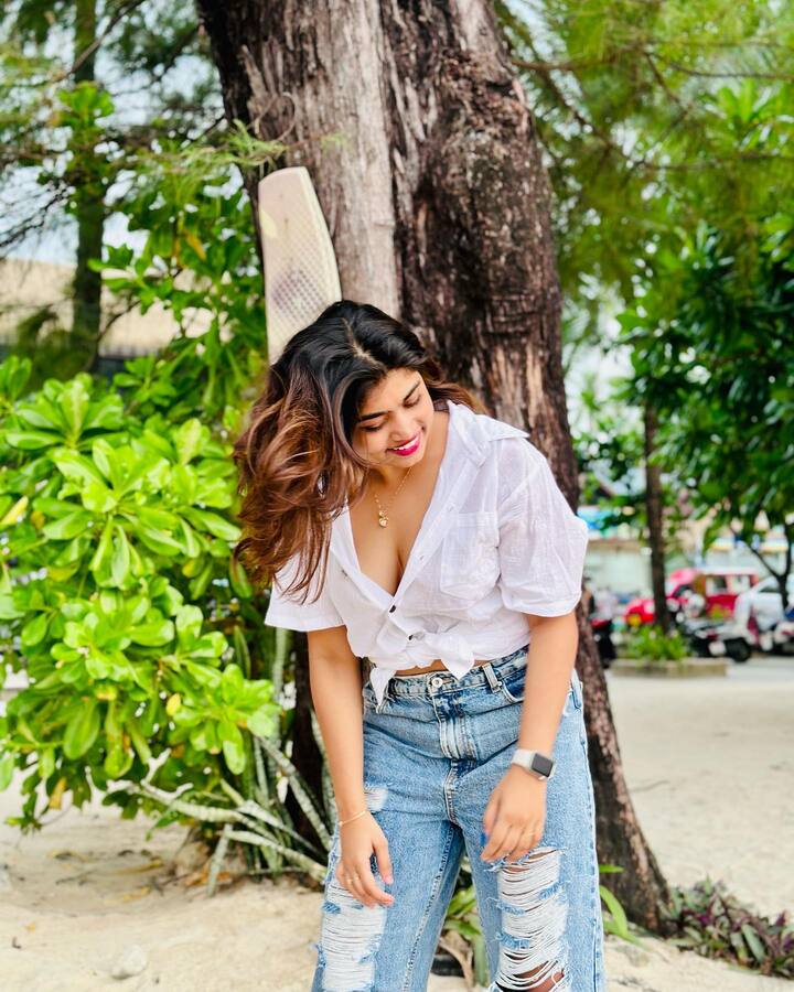 రీతూ చౌదరి అందమైన ఫోటోలు -Image Credit: Rithu Chowdary/Instagram
