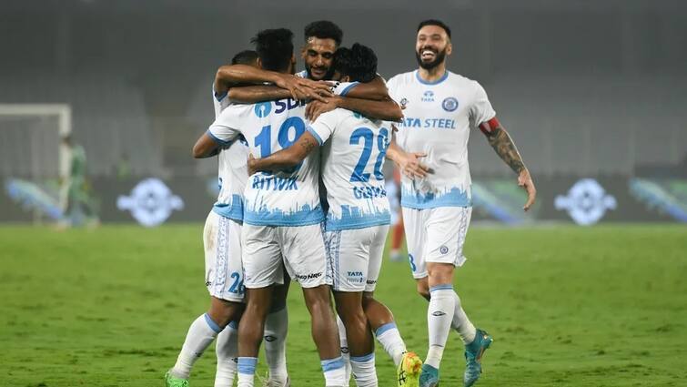 ISL 2022-23: East Bengal 1-2 Jamshedpur FC match highlights Yuvbharati Krirangan East Bengal: ফের এগিয়ে গিয়েও হার, আইএসএলে ইস্টবেঙ্গলের প্রথম ছয়ে থাকাই অনিশ্চিত