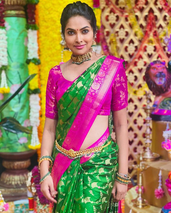 దివి వైద్య అందమైన ఫోటోలు -Image Credit: Divi Vadthya/Instagram