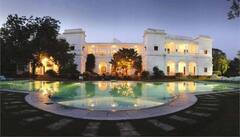 Saif Ali Khan Palace Pics: मुंबई ही नहीं पटौदी में भी है सैफ अली खान का रॉयल पैलेस, एक्टर की शान-ओ-शौकत देख फटी रह जाएंगी आपकी आंखें