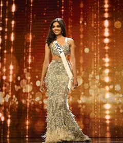 Miss Universe 2022: మిస్ యూనివర్స్ పోటీలో దివితా రాయ్ - చూపు తిప్పుకోలేని అందం