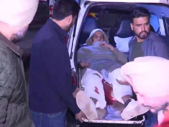 Mohali Encounter: पंजाब के मोहाली में पुलिस से मुठभेड़ को बाद बदमाश युवराज सिंह गिरफ्तार, कॉन्स्टेबल की हत्या का है आरोपी Mohali Encounter: पंजाब के मोहाली में पुलिस से मुठभेड़ को बाद बदमाश युवराज सिंह गिरफ्तार, कॉन्स्टेबल की हत्या का है आरोपी